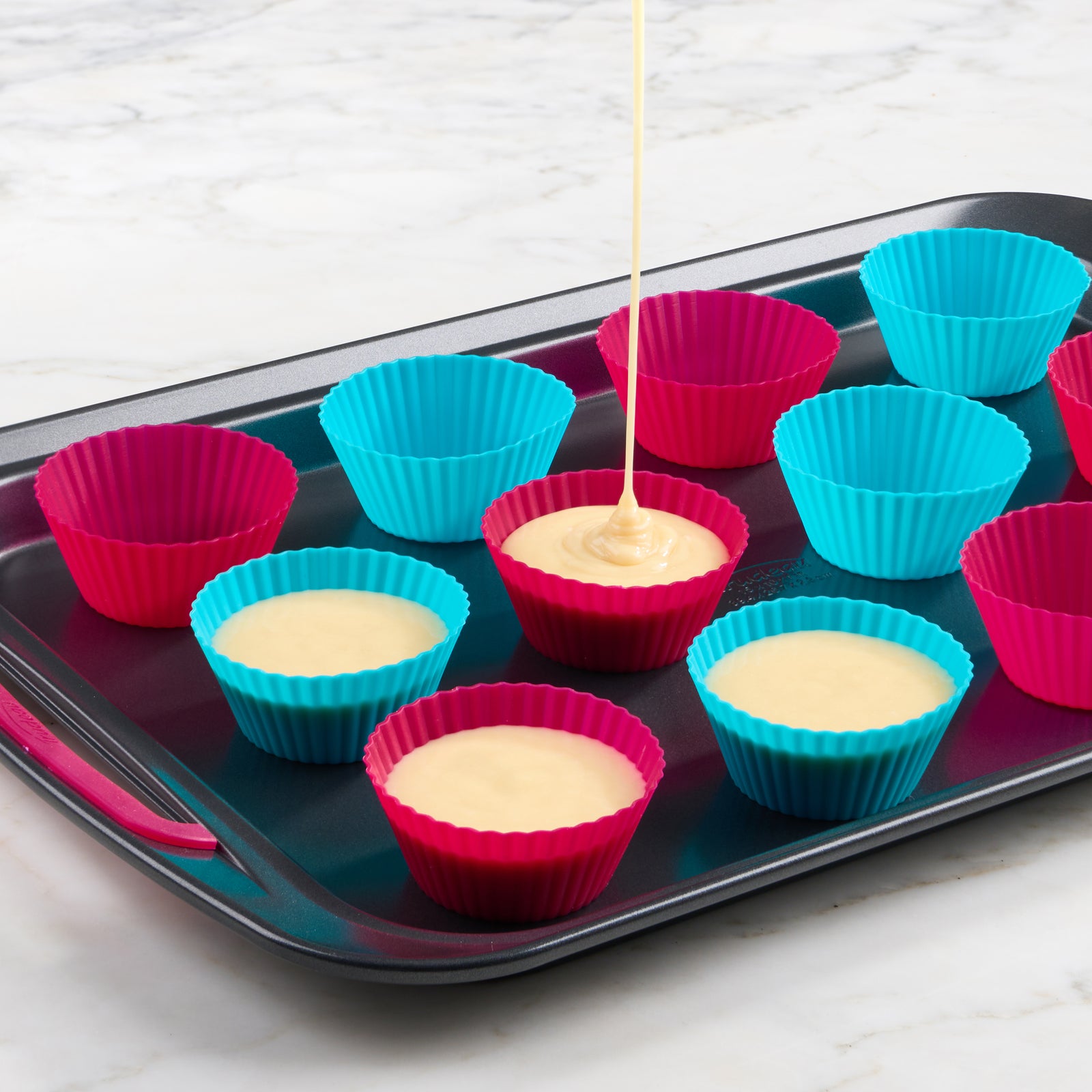 Trudeau Standard Baking Cups – Fuchsia / Tropical – 12-Pack