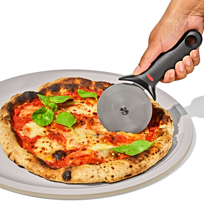 OXO Pro Ceramic Coated Pizza Pan – 15"