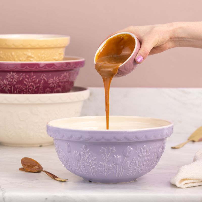 Mason Cash Meadow Mixing Bowl 9.75-Inch Lilac