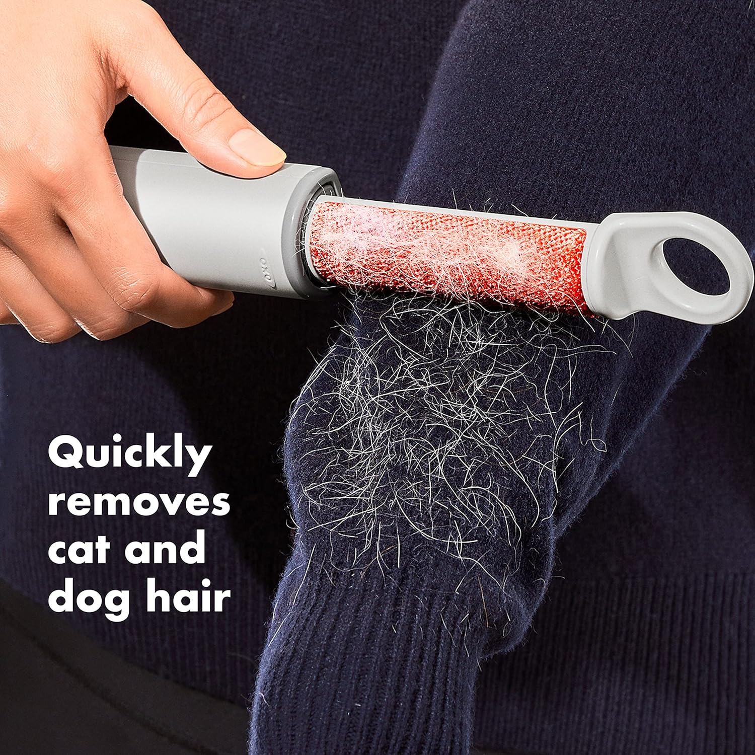 Oxo On-The-Go Lint Brush