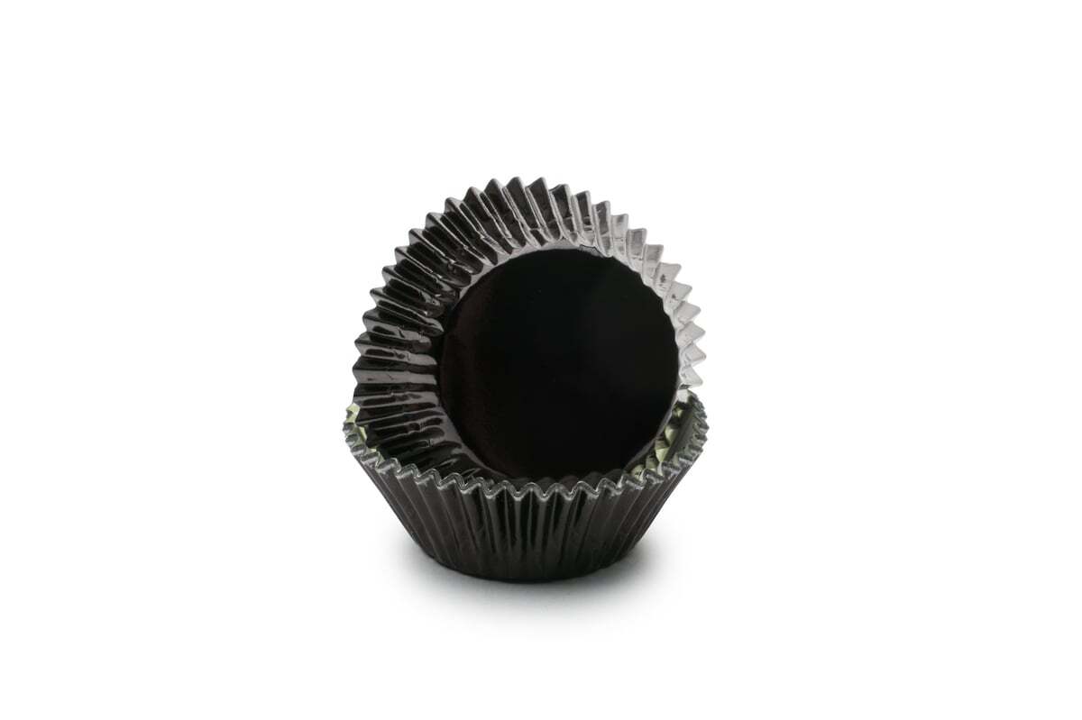 Fox Run Black Foil Baking Cups, Set of 32