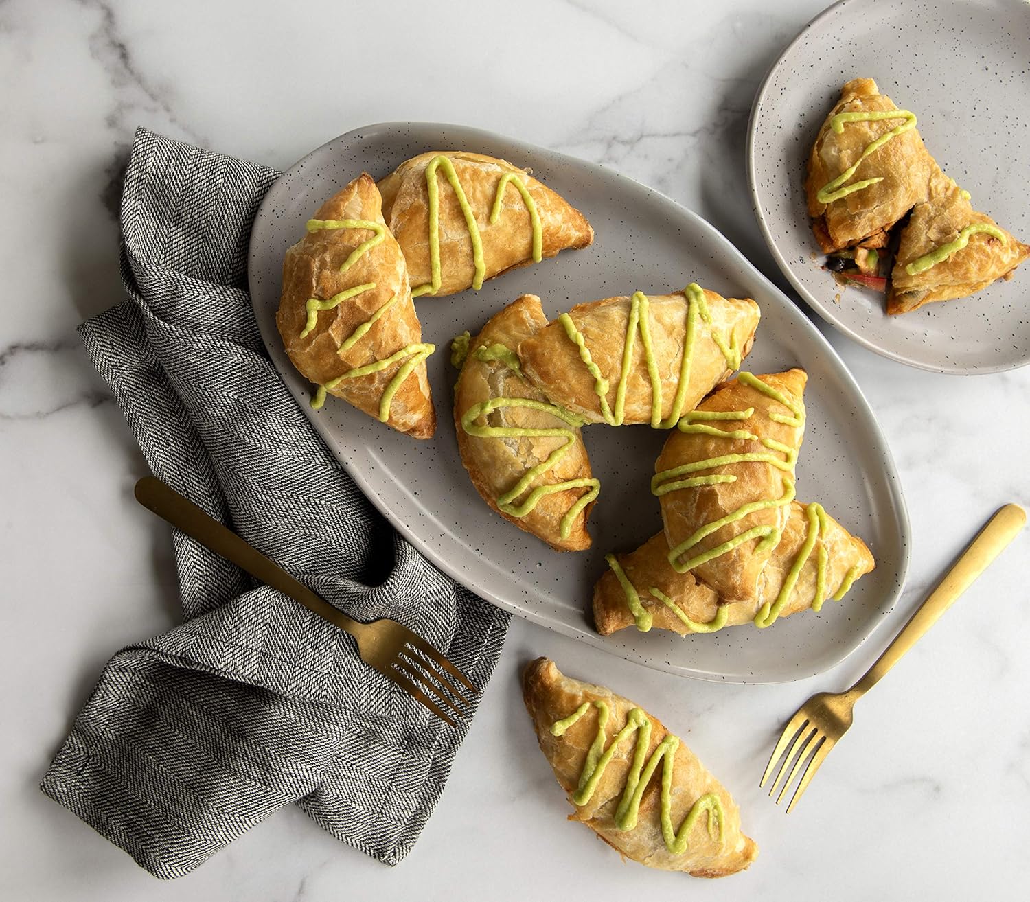 Nordic Ware Pocket Pie Press