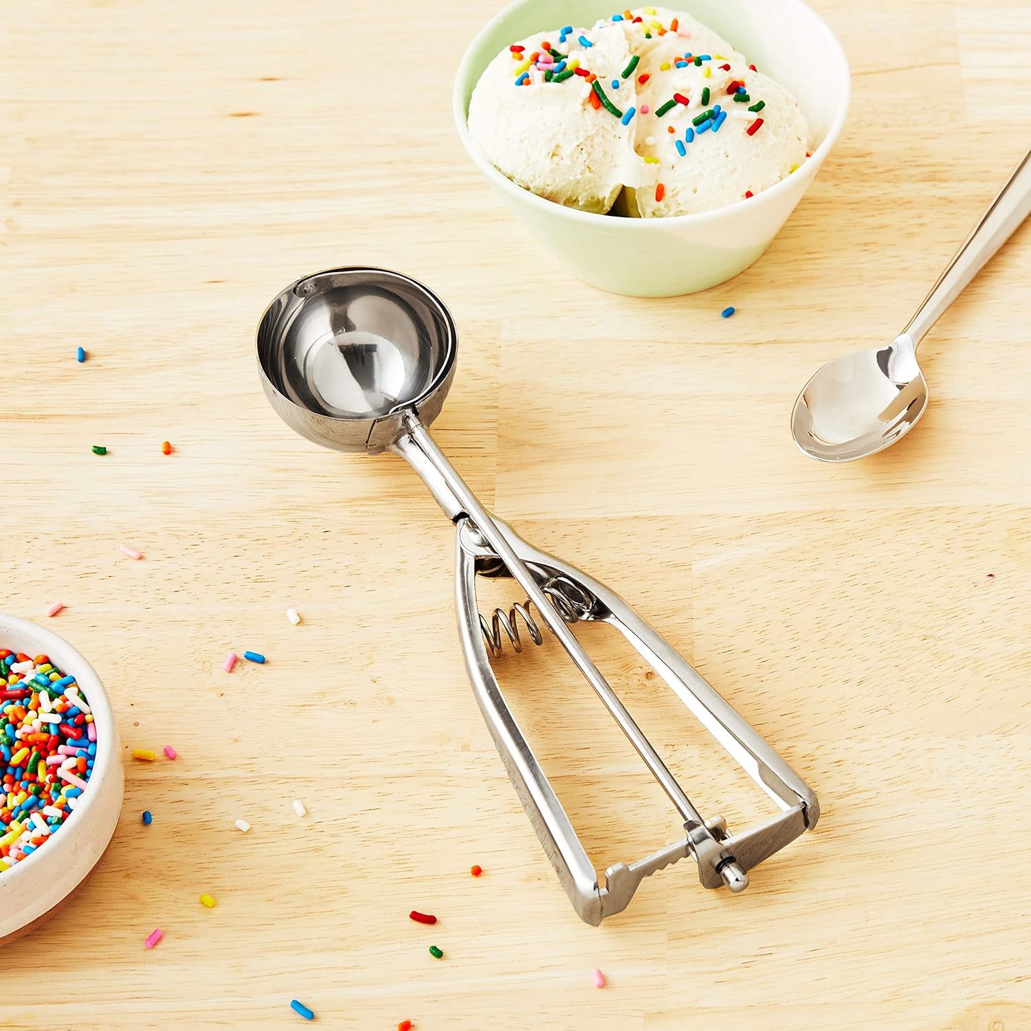 Fox Run Ice Cream Scoop, 2 1/8"