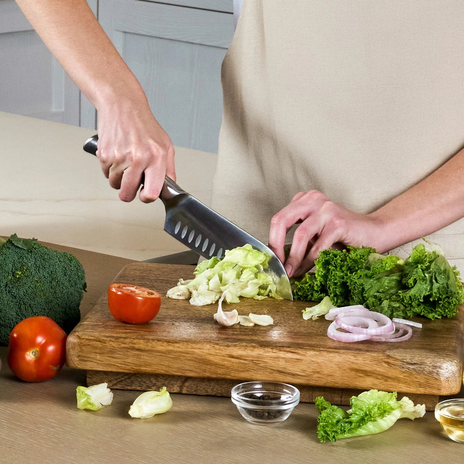 Zyliss Comfort Pro Santoku Knife – 7.28" / 18.5 cm