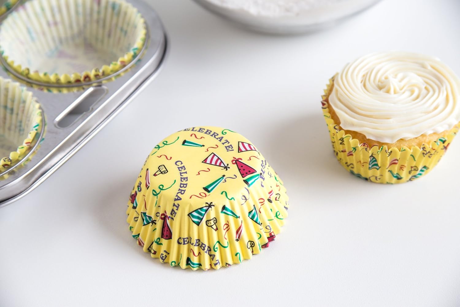 Fox Run Celebrate Bake Cups - 50 Pack