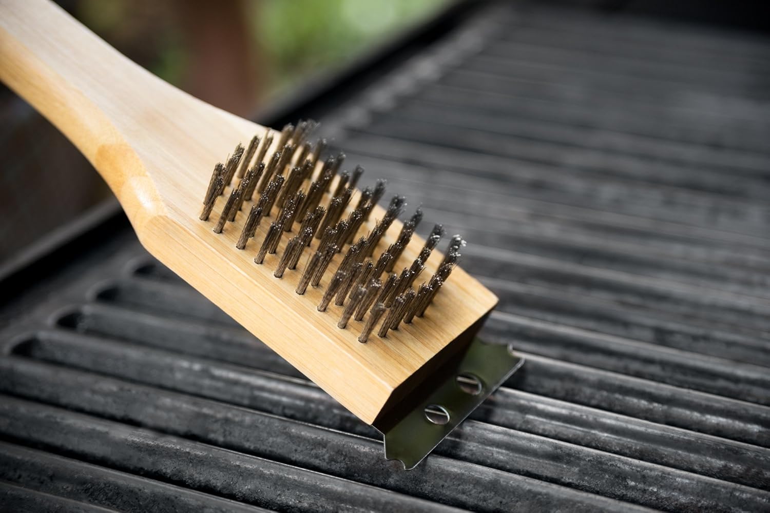 Outset Verde Grill Brush
