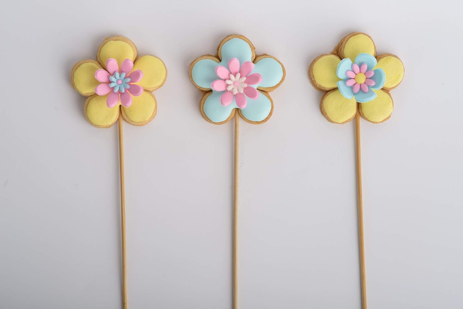 Fox Run Flower Cookie Cutter Set
