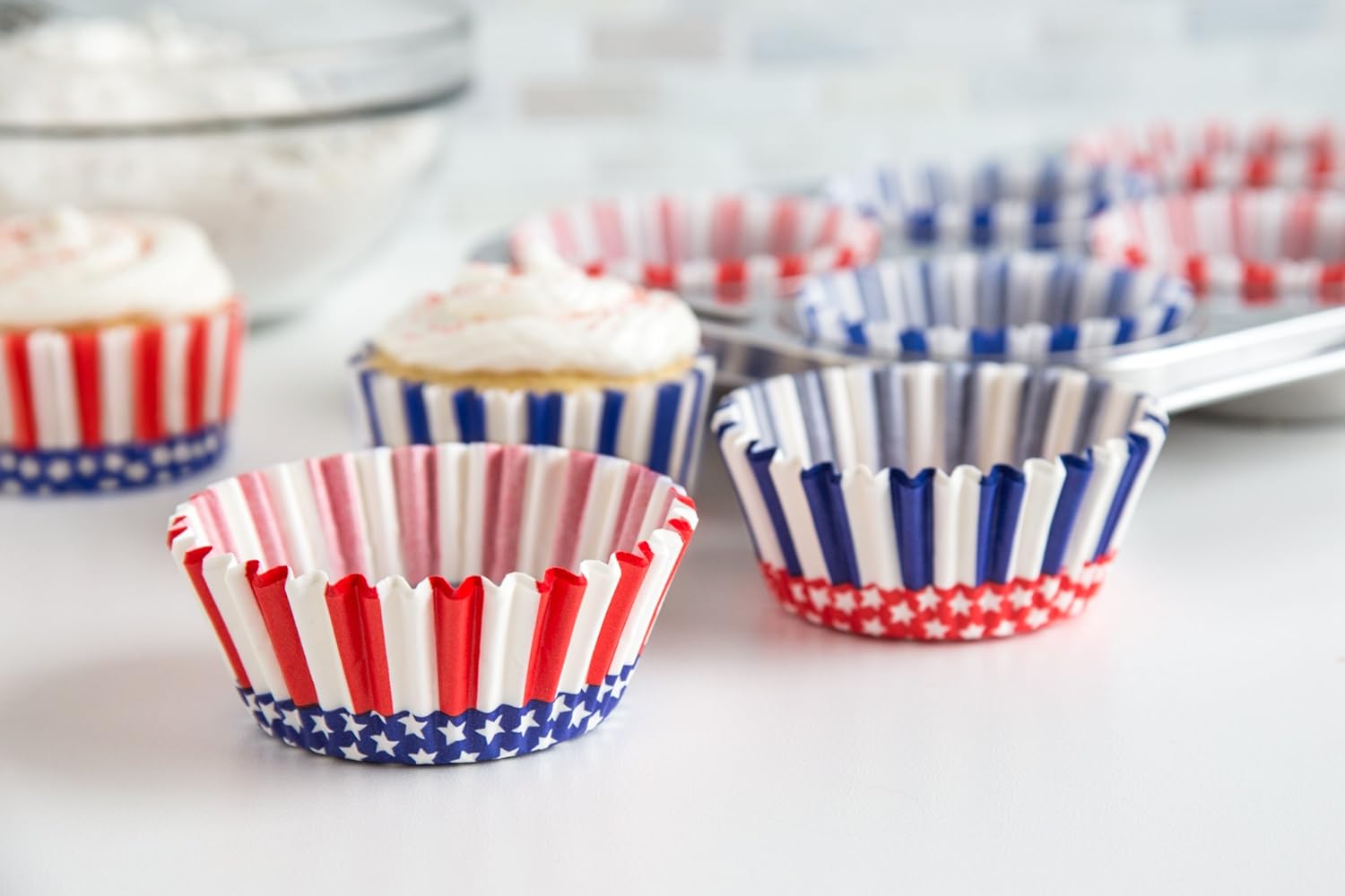 Fox Run Patriotic United States Baking Cup Set of 50