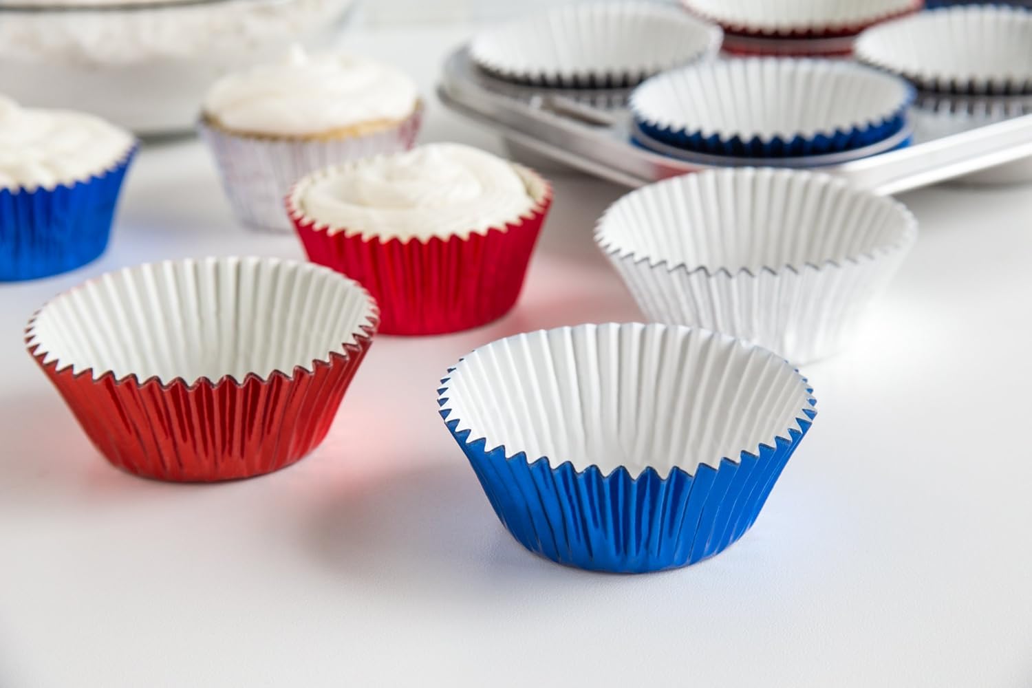 Fox Run Patriot Foil Baking Cup Set of 45