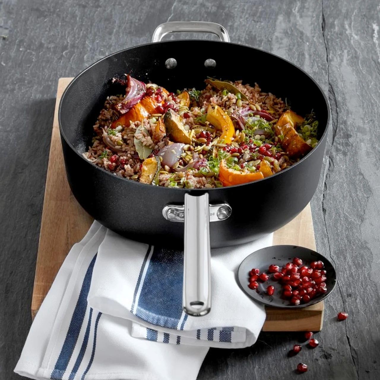 Scanpan TechnIQ Giant Braiser Sauté Pan – 30 cm / 5.5 L