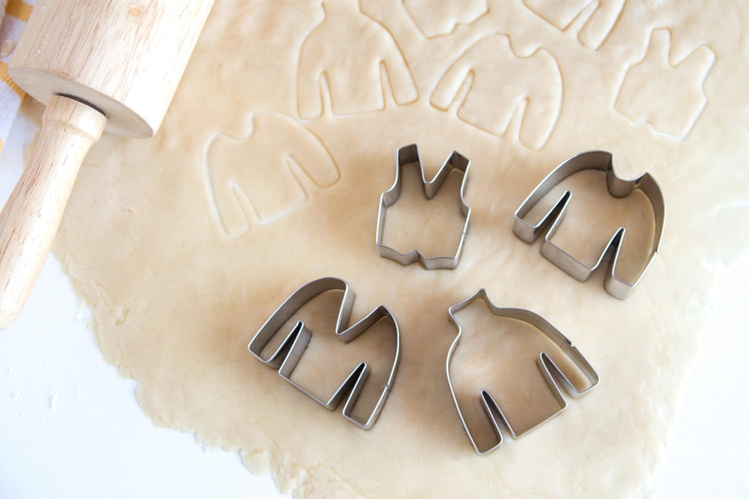Fox Run Ugly Sweater Cookie Cutter Set
