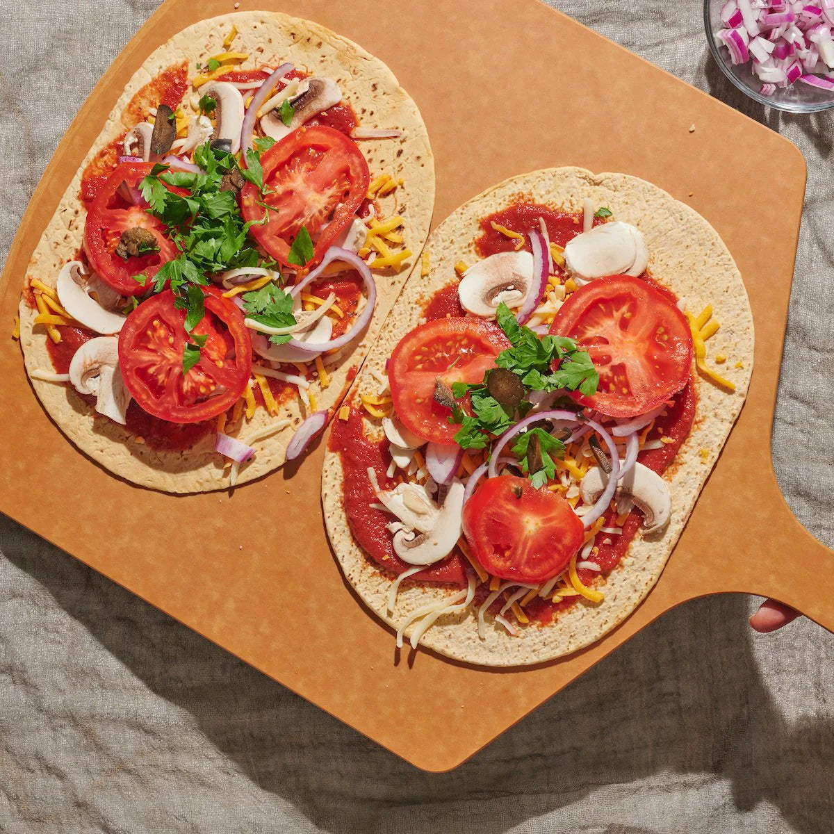 Cuisipro Pizza Peel – 21" x 13" x 0.25" / 53.4 x 35 x 0.6 cm – Natural Cuisipro by Kitchen Niche