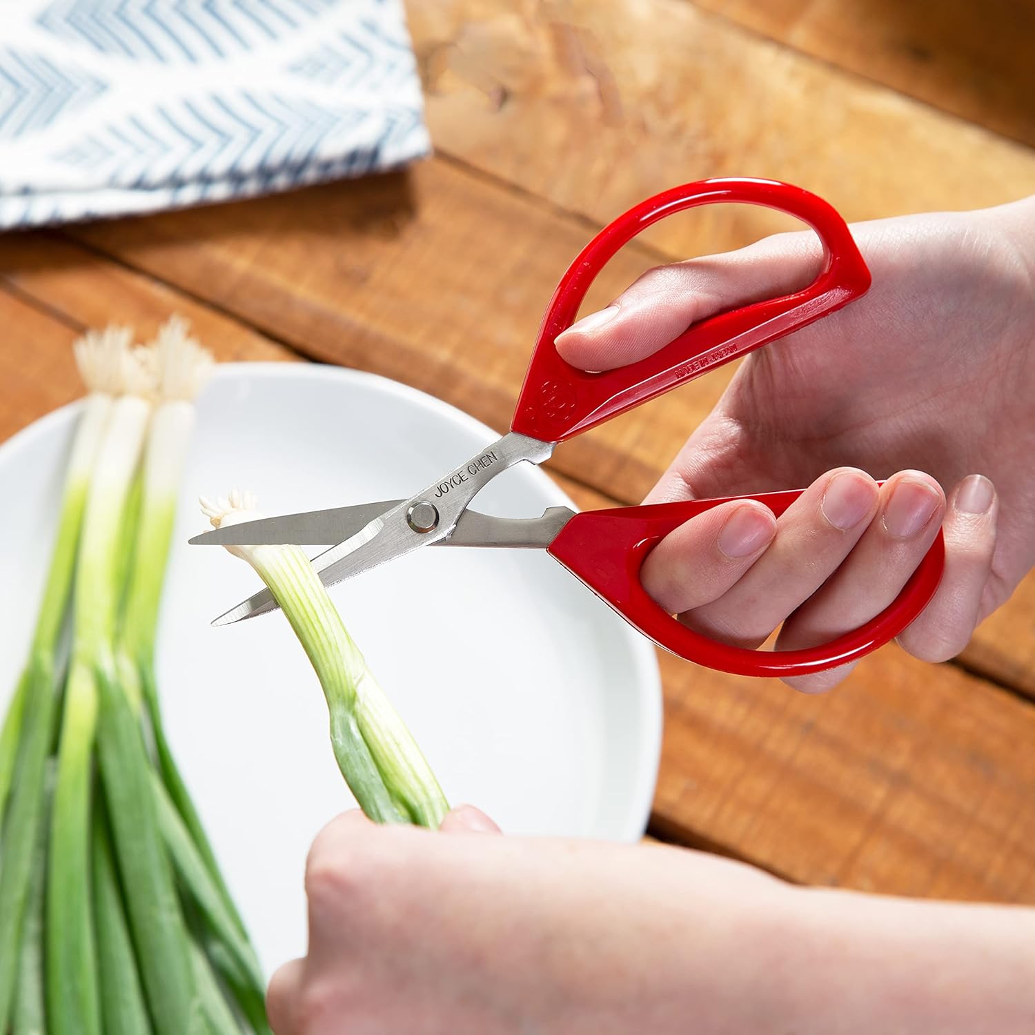 Joyce Chen Original Unlimited Kitchen Scissors – Red – 2 Pack