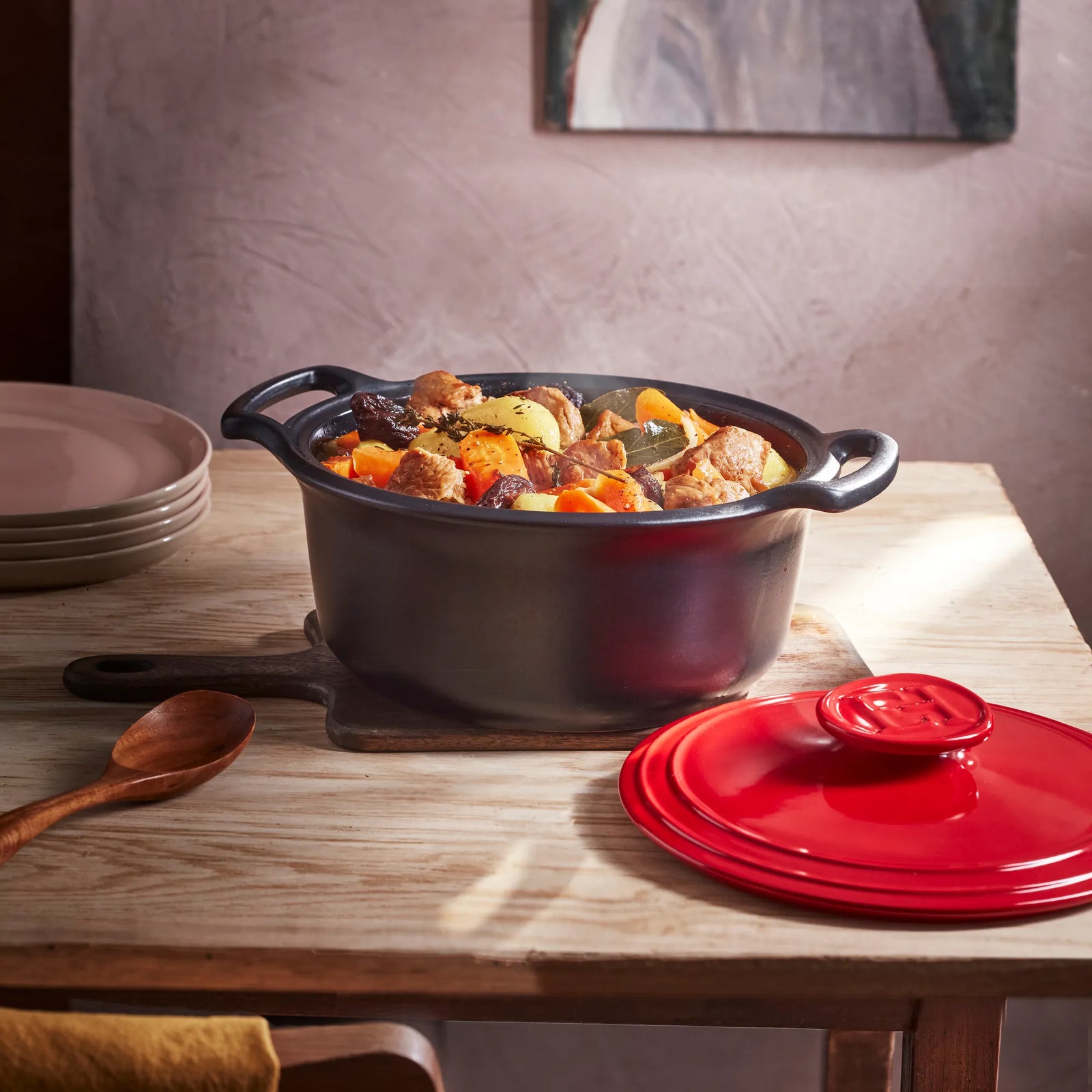 Emile Henry Sublime+ Round Casserole – Burgundy Red – 7 L