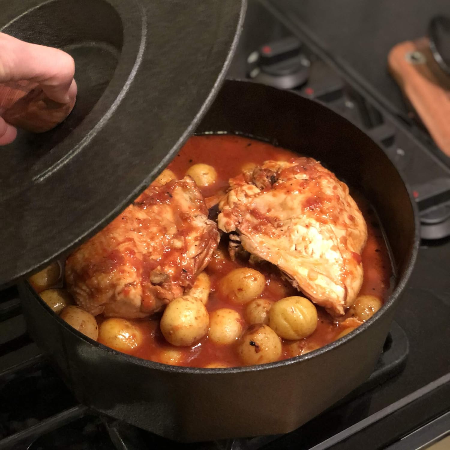 Outset Cast Iron Multi-Purpose Pot & Tortilla Warmer – 3 Qt