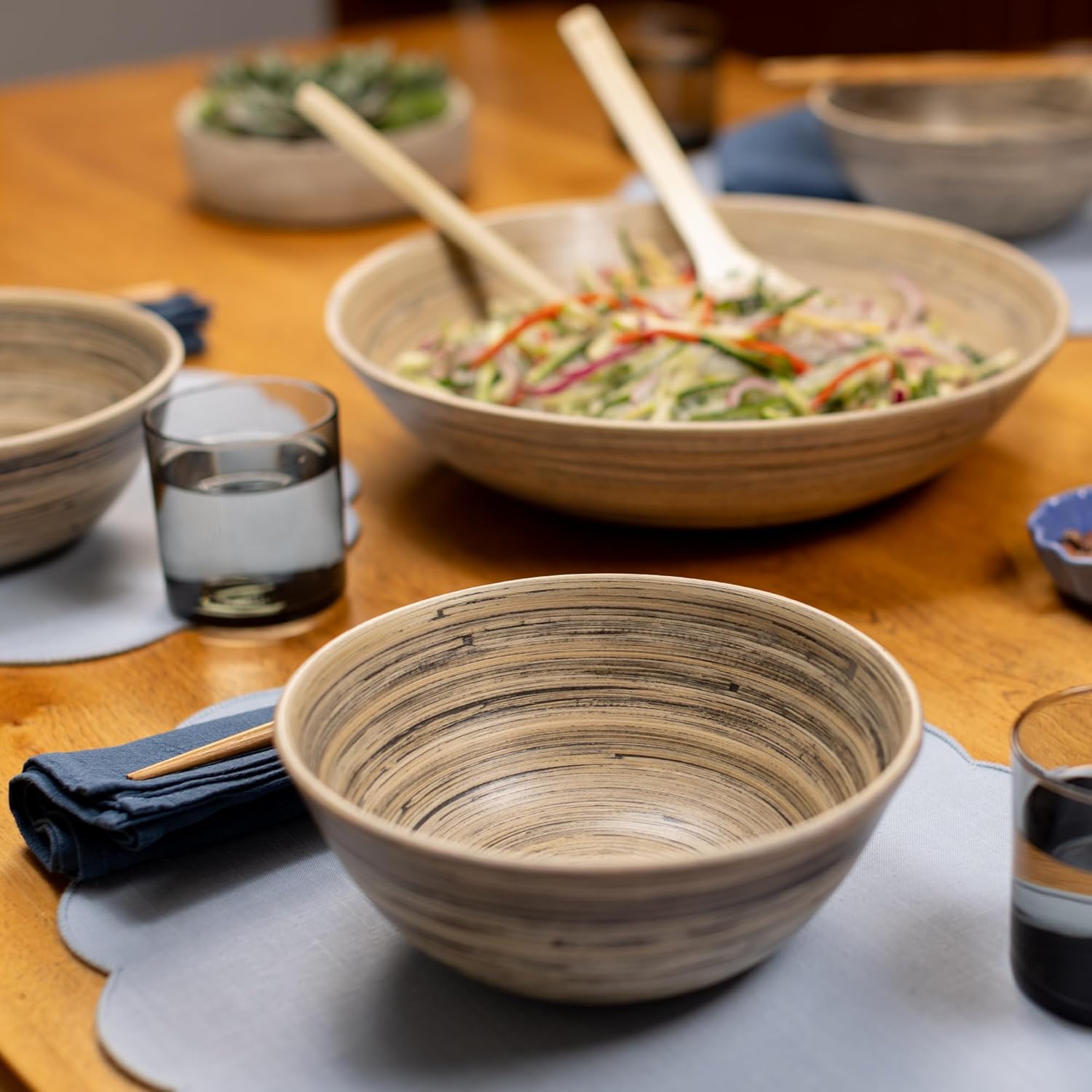 Joyce Chen Lexa Bamboo Salad Bowl Set – Black – 8 Inch – Set of 4