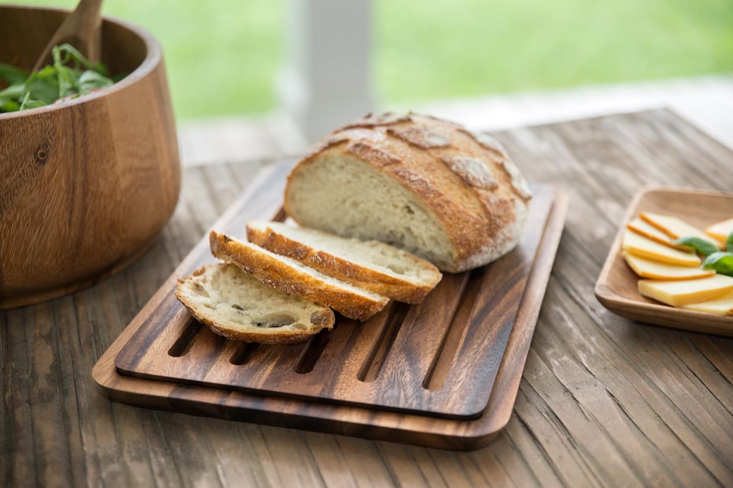 Ironwood Nesting Acacia Wood Bread Cutting Board