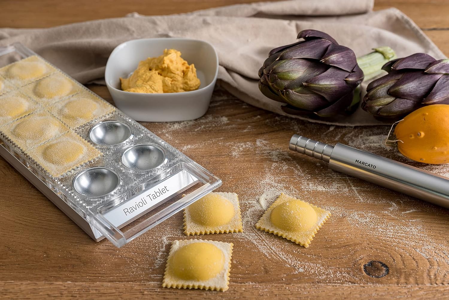 Marcato Premium Ravioli Tablet with Rolling Pin, Silver