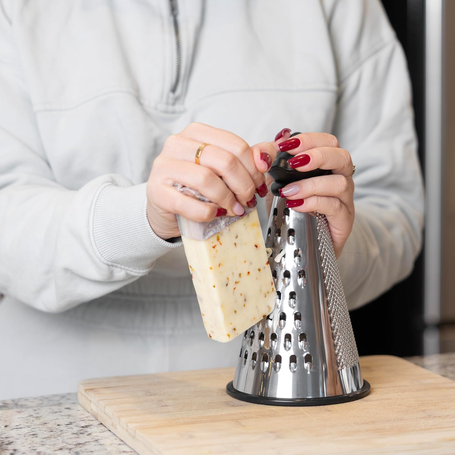 Pundit Chess Grater Queen Cheese Grater