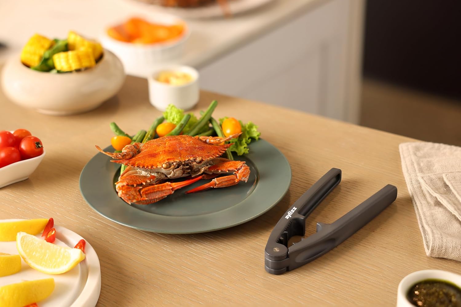 Zyliss Seafood Cracker