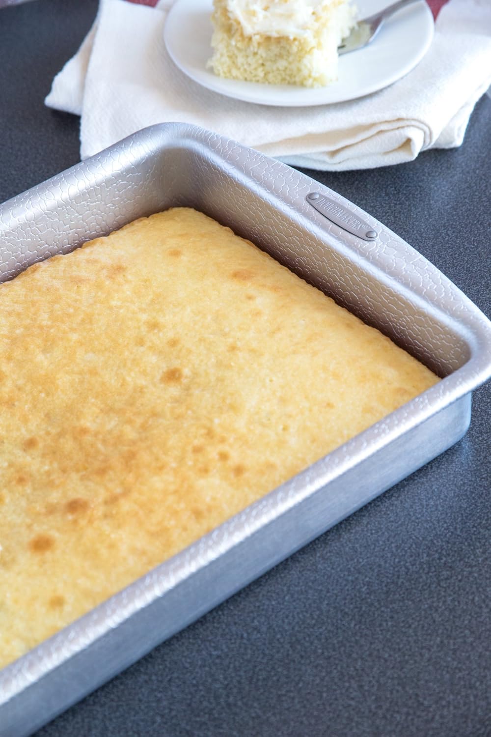 Doughmakers 9 x 13 Cake Pan