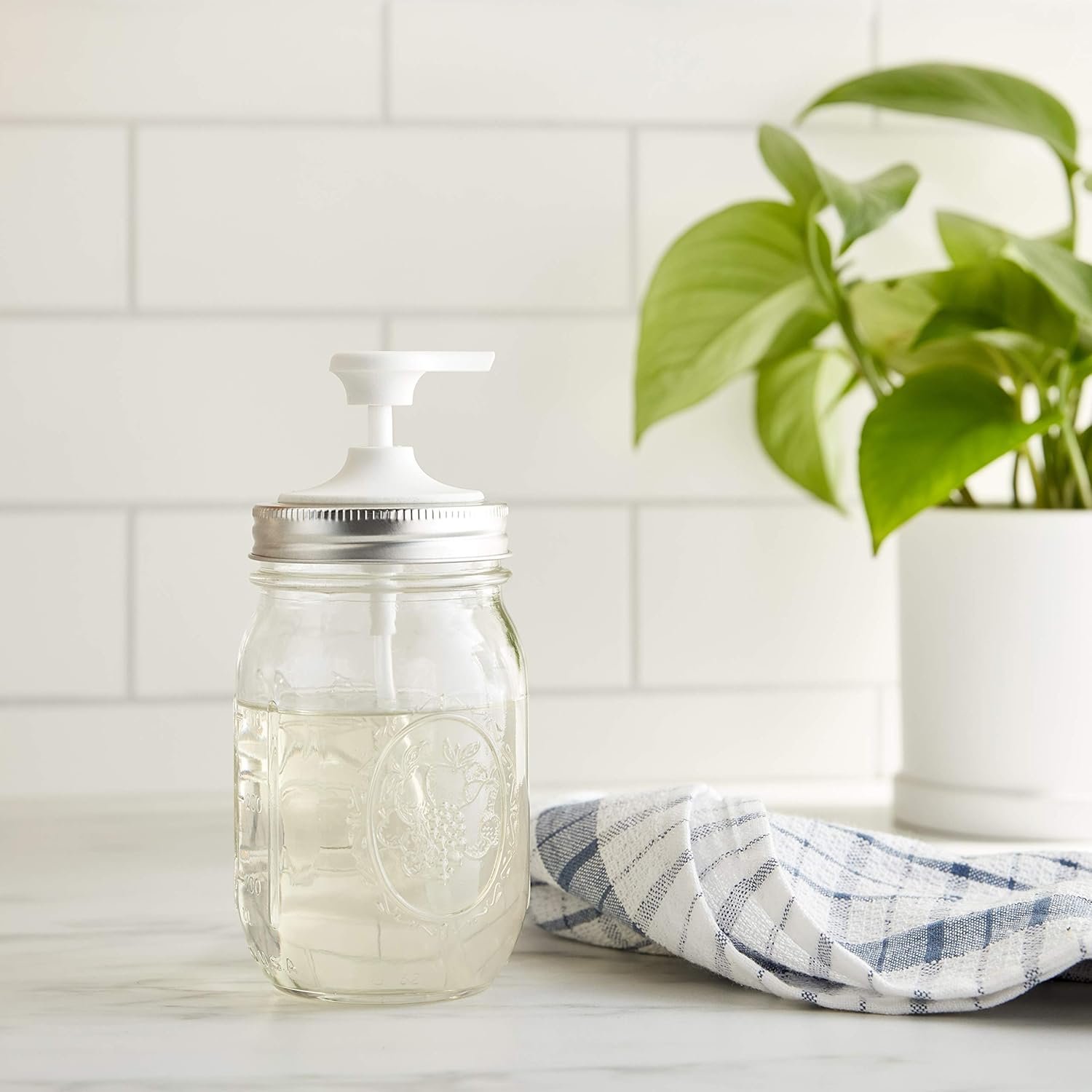 Jarware Soap Pump - White