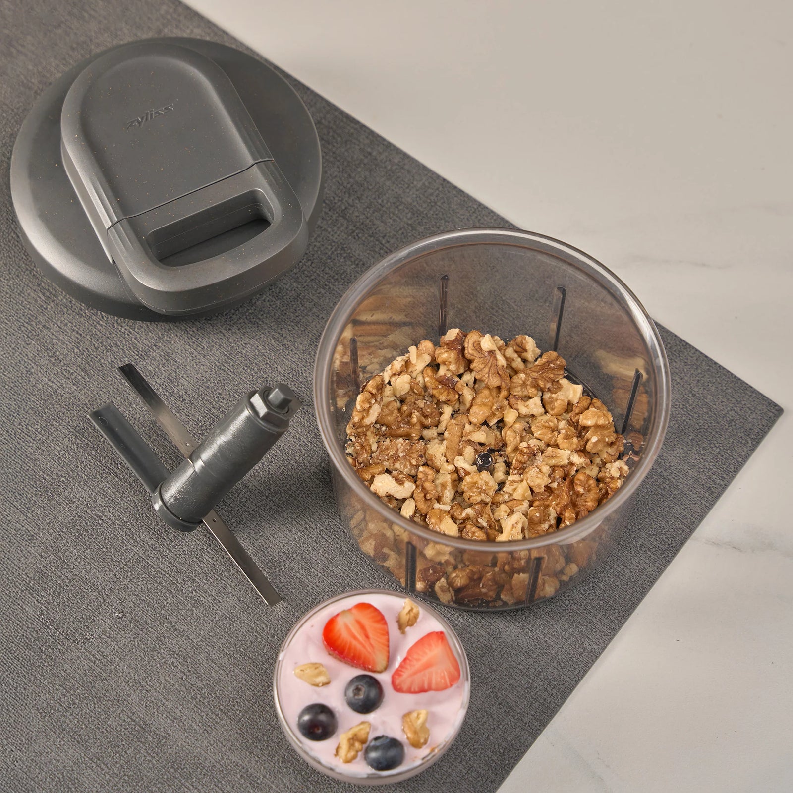 Zyliss Easy Pull Food Processor