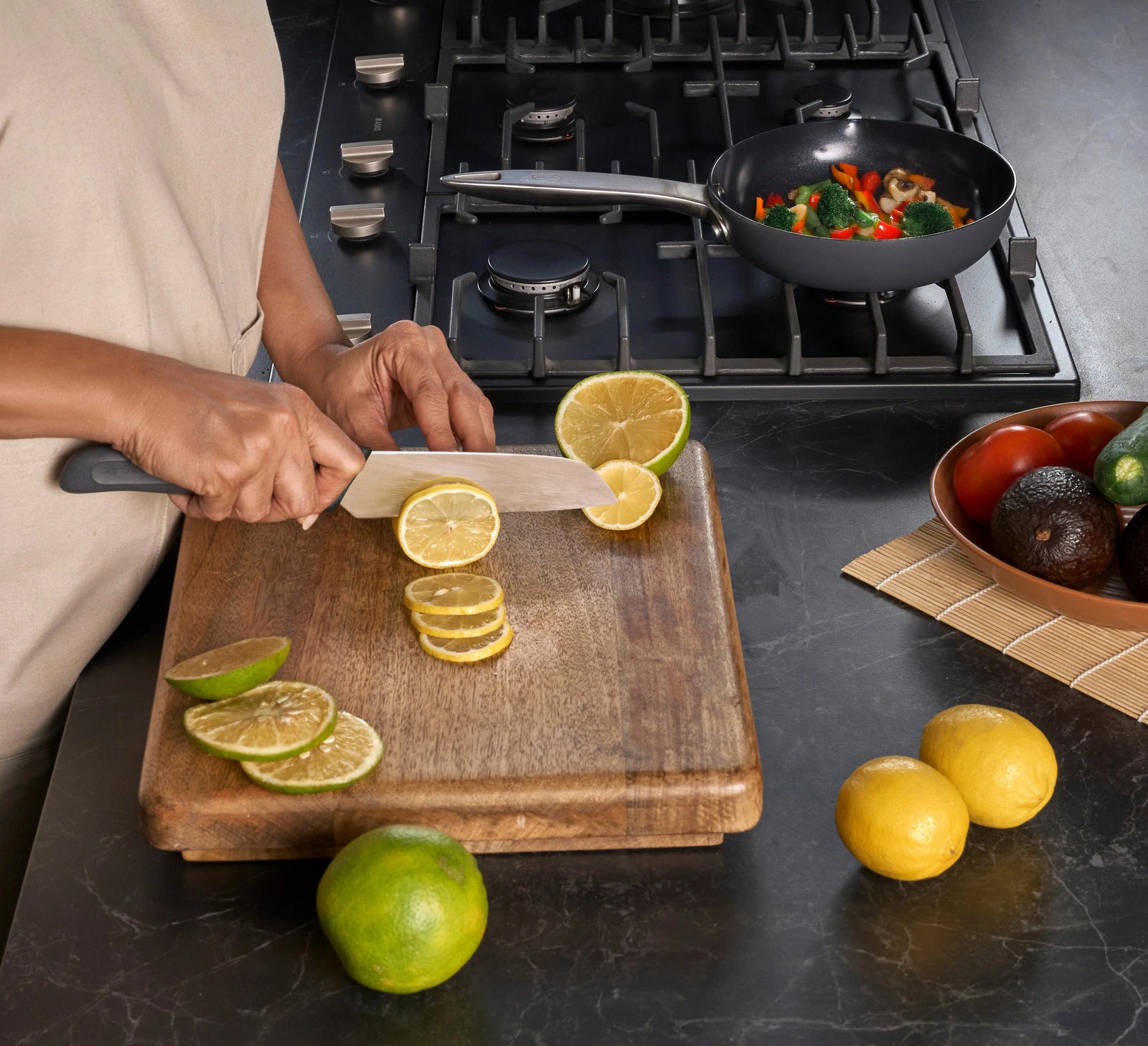 Zyliss Large Santoku Knife – 7" / 17.8 cm