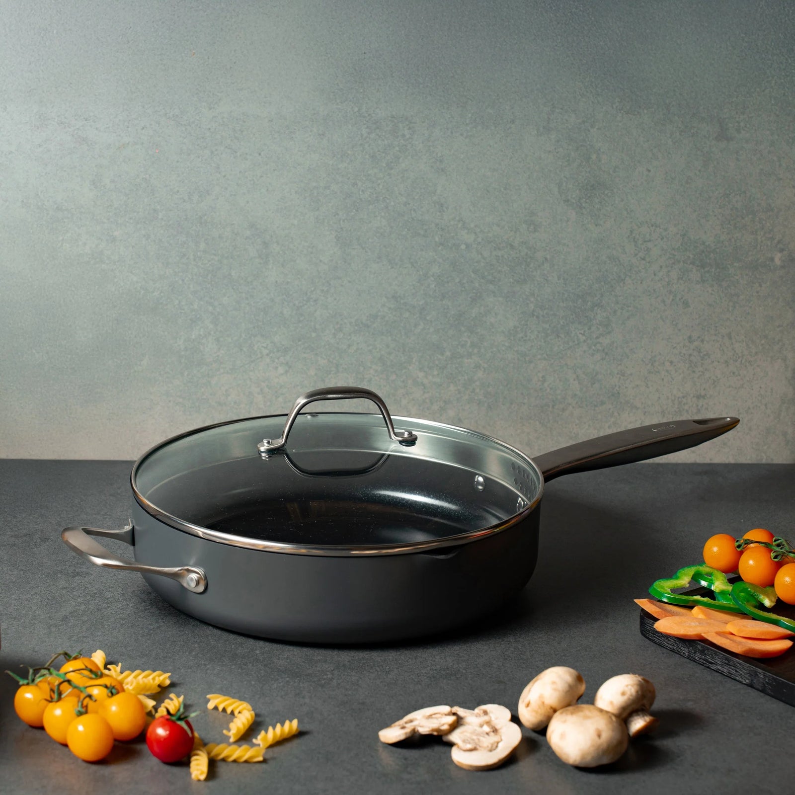 Zyliss Ultimate Pro Ceramic Sauté Pan with Lid – 11" / 28 cm