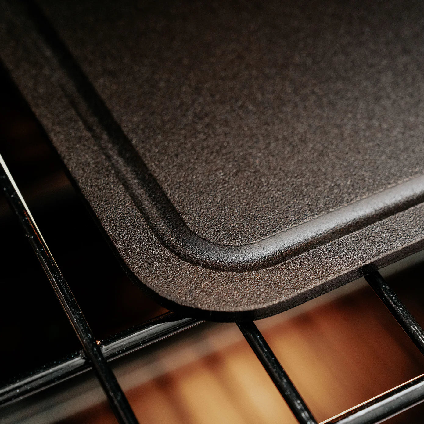 Old Stone Pizza Kitchen Pizza Steel with Moat, 14x14-Inch Old Stone Pizza Kitchen by Kitchen Niche