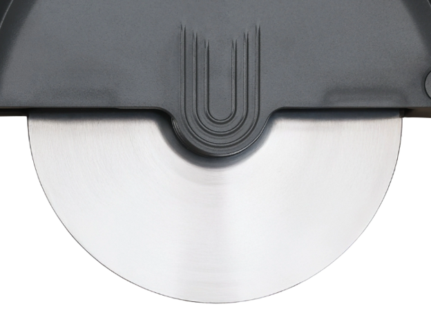 Zyliss Pizza Wheel – Palm Held