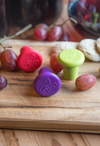 Outset Silicone Wine Stoppers – Set of 4