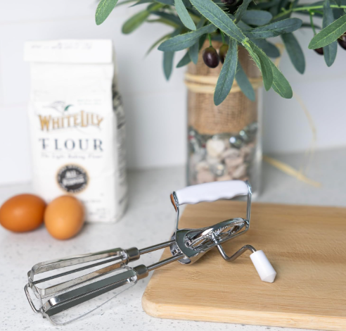 Fox Run Hand Crank Egg Beater / Whisk