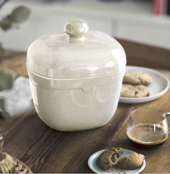 Emile Henry Cookie Jar – Clay (Argile) – 19 x 18 x 23 cm – 2.75 L Emile Henry by Kitchen Niche