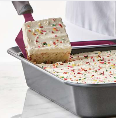 Trudeau Oblong Cake Pan – Metal – 9" x 13" Trudeau by Kitchen Niche