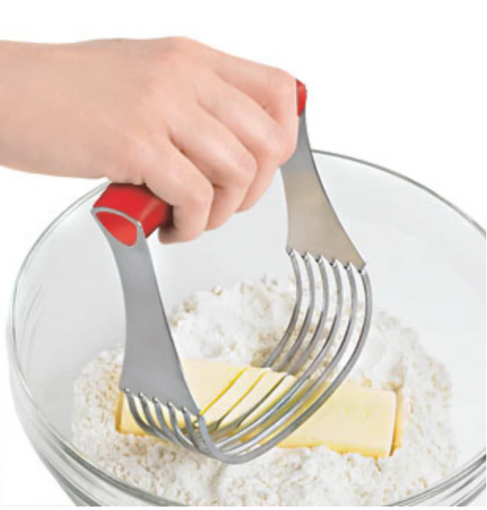 Cuisipro Deluxe Pastry Blender – 5.25" / 13.3 cm – Stainless Steel – Red Cuisipro by Kitchen Niche