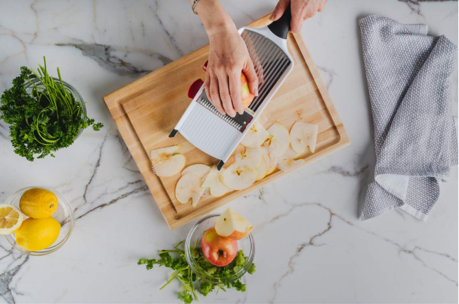 Cuisipro SGT Handheld Mandoline – 14" x 4" / 36 cm x 10 cm Cuisipro by Kitchen Niche