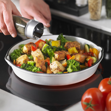 Trudeau Spice Bottle with Twist Caps – Unfilled Trudeau by Kitchen Niche