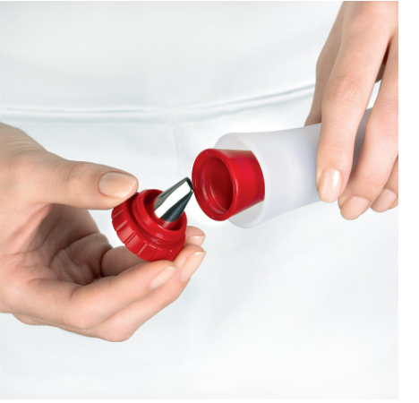 Cuisipro Deluxe Decorating Pen – 1.4 oz / 41 ml Cuisipro by Kitchen Niche