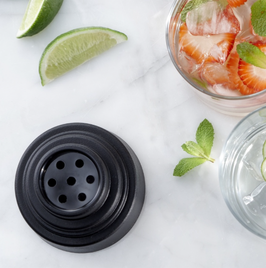 Trudeau Cocktail Shaker – Glass – 20 oz Trudeau by Kitchen Niche