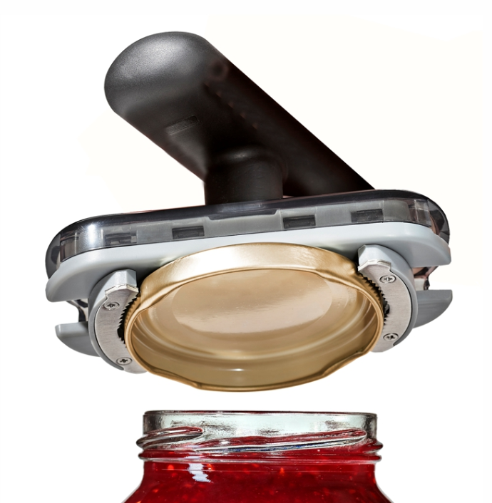 OXO Good Grips Twisting Jar Opener