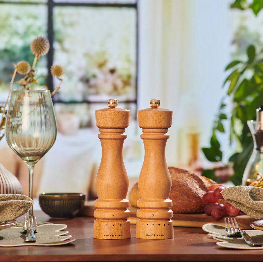 Cole & Mason London Grind Select Pepper Mill – Natural Beech – 8.5" / 22 cm