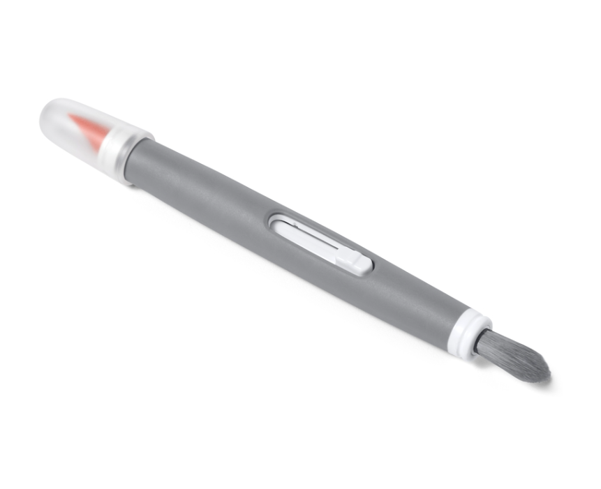 OXO Good Grips Electronics Cleaning Brush