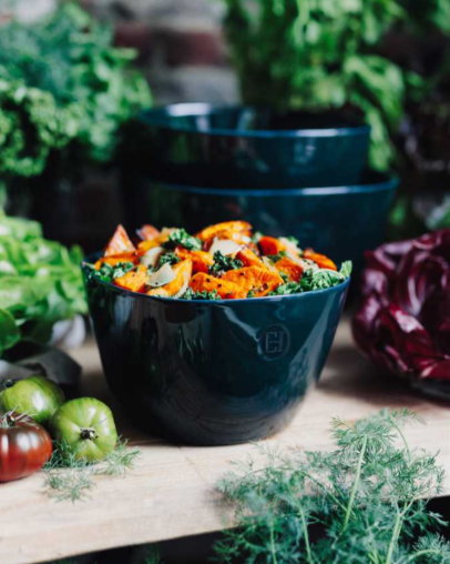 Emile Henry Salad Bowl – M – Cedar Green (Cèdre) – Ø 22 cm – H 14 cm – 3.5 L Emile Henry by Kitchen Niche