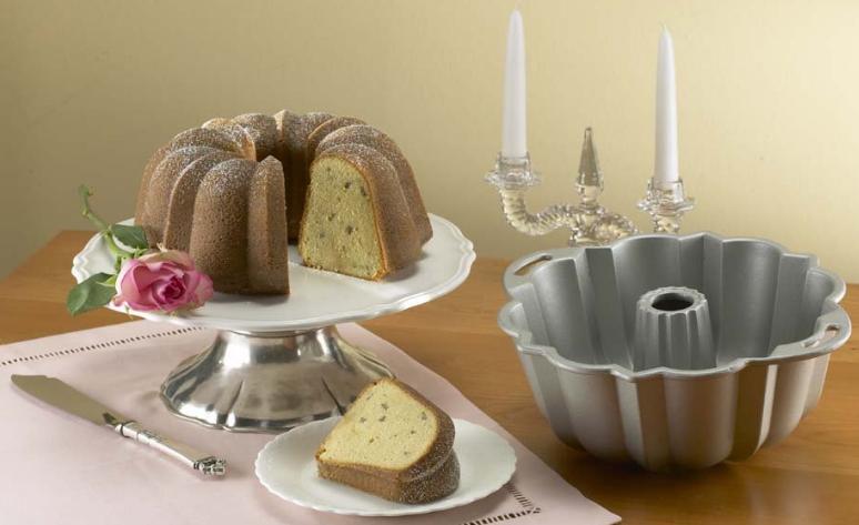 Nordic Ware 10-Cup Anniversary Bundt Pan by Kitchen Niche