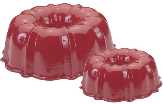 Nordic Ware Set of 2 Bundt Cake Pans by Kitchen Niche