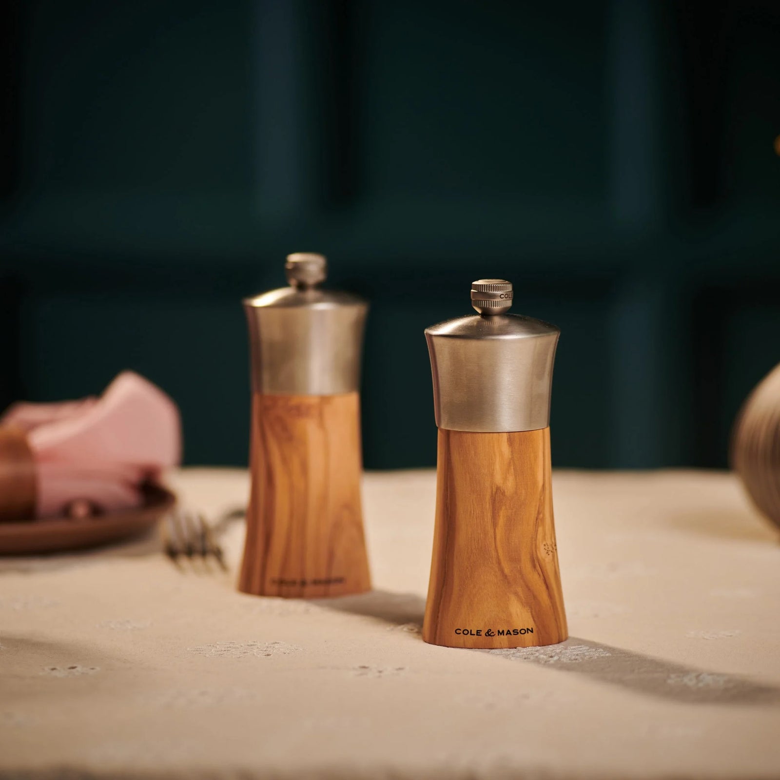 Cole & Mason Bromley Pepper Mill – Olive Wood & Stainless Steel