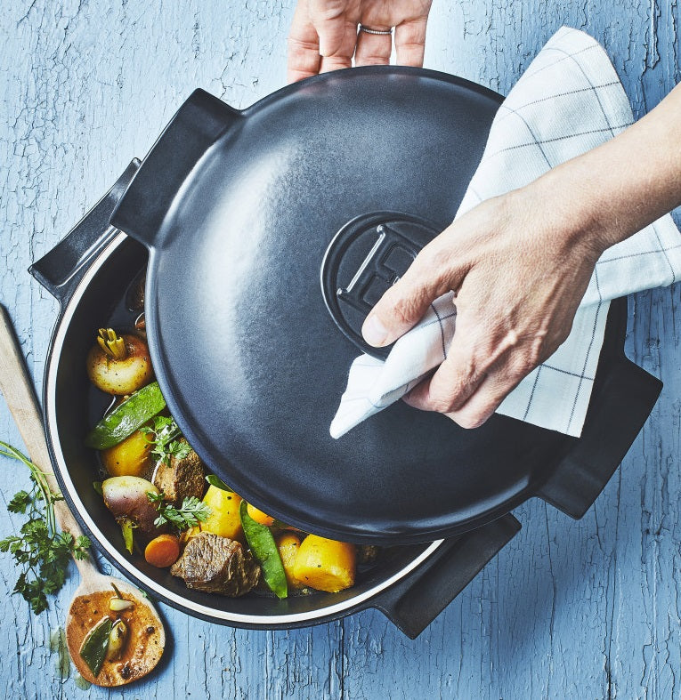 Emile Henry Delight Braiser Slate 2.5L by Kitchen Niche