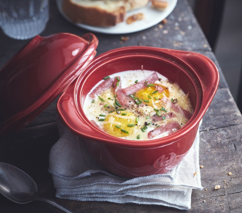 Emile Henry Egg Nest Burgundy Red by Kitchen Niche