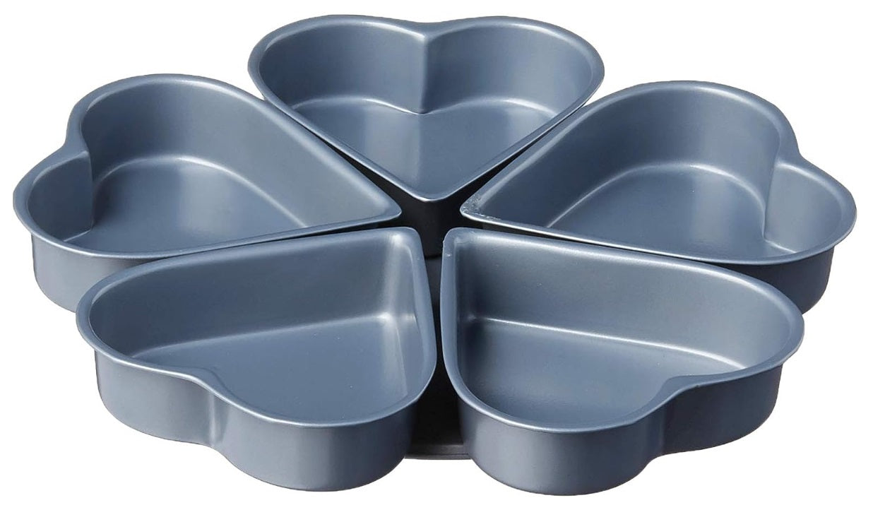 Fox Run Linked Heart Cake Pan by Kitchen Niche